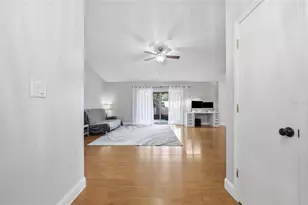 15617 Kensington Trail, Clermont, FL 34711 - Photo 7