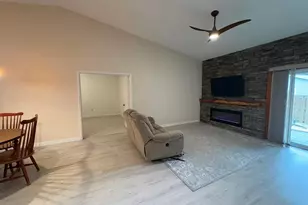 39650 US Hwy 19 N, Tarpon Springs, FL 34689 - Photo 15