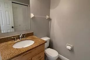 6218 Yorktown Dr, Orlando, FL 32807 - Photo 5