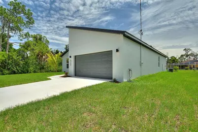 4709 Flint Drive, North Port, FL 34286 - Photo 5