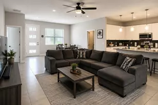 40 Orchid Ln, Poinciana, FL 34759 - Photo 3