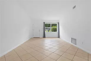 1921 Bonneville Dr, Orlando, FL 32826 - Photo 9