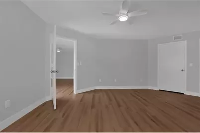 7300 Westpointe Boulevard #717, Orlando, FL 32835 - Photo 13