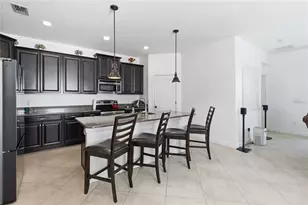 4355 Summer Breeze Way, Kissimmee, FL 34744 - Photo 9