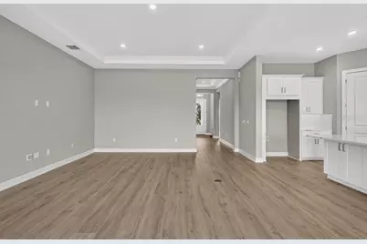 998 Tassleflower Trail, Saint Cloud, FL 34771 - Photo 9