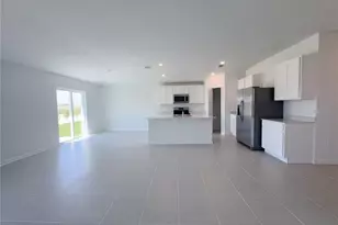 2362 McKinley Dr, Lake Wales, FL 33853 - Photo 9
