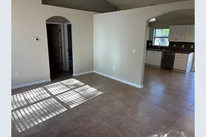 1920 Calle Alto Vista, Deland, FL 32724 - Photo 9