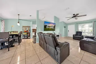 929 Albertville Ct, Kissimmee, FL 34759 - Photo 5