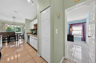 929 Albertville Ct, Kissimmee, FL 34759 - Photo 17