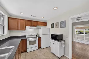 2732 Newark Way, Orlando, FL 32803 - Photo 5