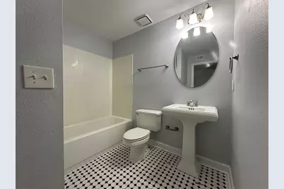 2053 Dixie Belle Drive #2053H, Orlando, FL 32812 - Photo 9