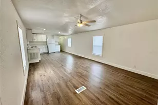 112 Laureti Ln, Lake Wales, FL 33898 - Photo 3