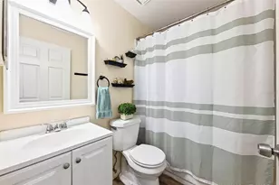 2911 Malcolm Dr, Deltona, FL 32738 - Photo 17