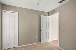 11130 Pinewood Cove Ln, Orlando, FL 32817 - Photo 19