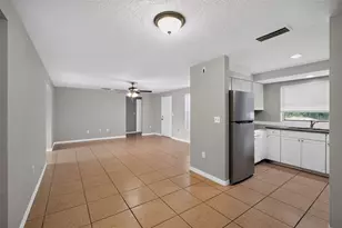3834 Warren Ridge St, Sarasota, FL 34233 - Photo 7
