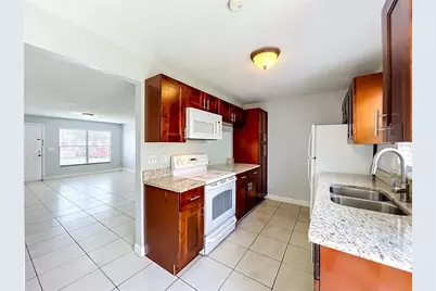 1604 Little Falls Circle #76, Orlando, FL 32807 - Photo 9