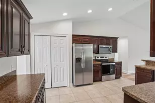 387 Marion Oaks Ln, Ocala, FL 34473 - Photo 9