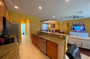 1316 Gilford Point Ln, Davenport, FL 33896 - Photo 13