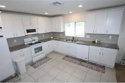 366 Preserve Pointe Boulevard, Davenport, FL 33837 - Photo 13