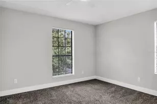 563 Lake Davenport Cir, Davenport, FL 33837 - Photo 25
