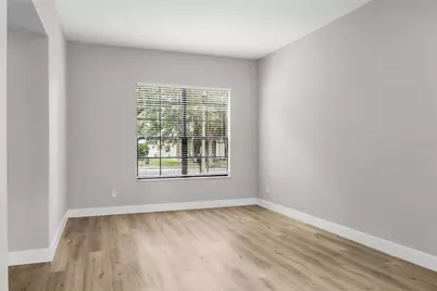 563 Lake Davenport Circle, Davenport, FL 33837 - Photo 13