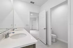 6985 Broad Wing Loop, Howey in the Hills, FL 34737 - Photo 17