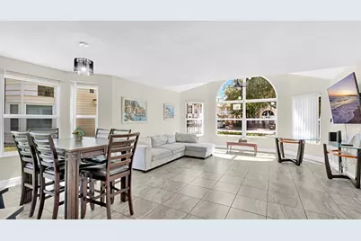 5009 Laguna Bay Circle #39, Kissimmee, FL 34746 - Photo 11