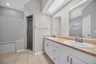 6348 Sleepy Hollow Dr, Orlando, FL 32810 - Photo 17