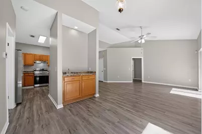 6348 Sleepy Hollow Drive, Orlando, FL 32810 - Photo 11