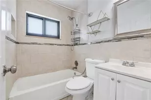 16011 NW 40th Ct, Miami Gardens, FL 33054 - Photo 11