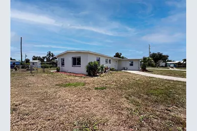 21530 Glendale Avenue, Port Charlotte, FL 33952 - Photo 23