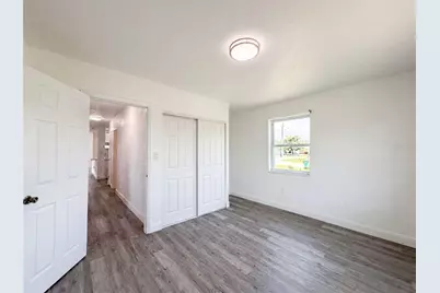 21530 Glendale Avenue, Port Charlotte, FL 33952 - Photo 17