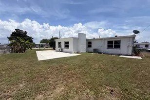 21530 Glendale Ave, Port Charlotte, FL 33952 - Photo 5