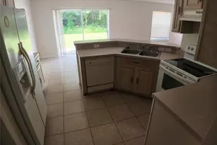 215 Owenshire Cir, Kissimmee, FL 34744 - Photo 5