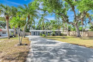 2510 51st Ave Terrace W, Bradenton, FL 34207 - Photo 9