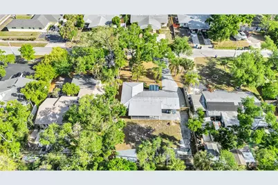 2510 51st Avenue Terrace W, Bradenton, FL 34207 - Photo 3