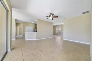243 Wildflower Rd, Davenport, FL 33837 - Photo 3