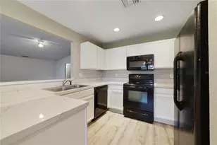 437 Jay Ct, Poinciana, FL 34759 - Photo 7