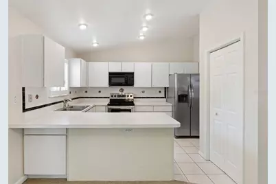 3829 Springlake Village Court, Kissimmee, FL 34744 - Photo 7