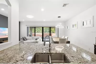7689 Toscana Boulevard, Orlando, FL 32819 - Photo 15