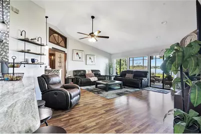 884 W Lake Holden Point, Orlando, FL 32805 - Photo 9
