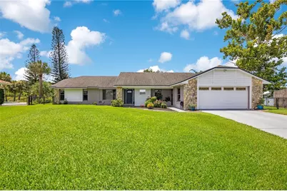 884 W Lake Holden Point, Orlando, FL 32805 - Photo 3