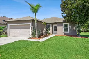 2440 Vineyard Cir, Sanford, FL 32771 - Photo 1