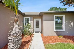 2440 Vineyard Cir, Sanford, FL 32771 - Photo 5