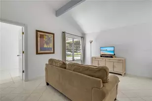 19 Crompton Pl, Palm Coast, FL 32137 - Photo 7
