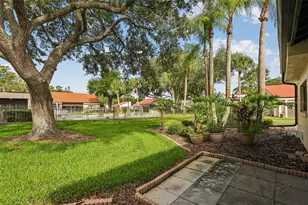 107 Seville Ct N, Plant City, FL 33566 - Photo 5