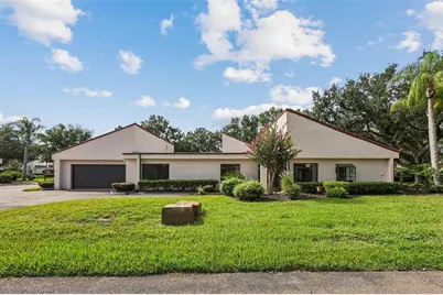107 Seville Court N, Plant City, FL 33566 - Photo 1