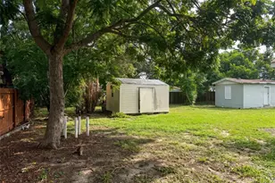 520 E Juanita St St, Clermont, FL 34711 - Photo 7