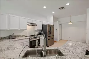 3192 Waterbridge Ln, Kissimmee, FL 34744 - Photo 13