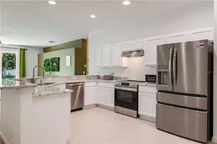 3192 Waterbridge Ln, Kissimmee, FL 34744 - Photo 11